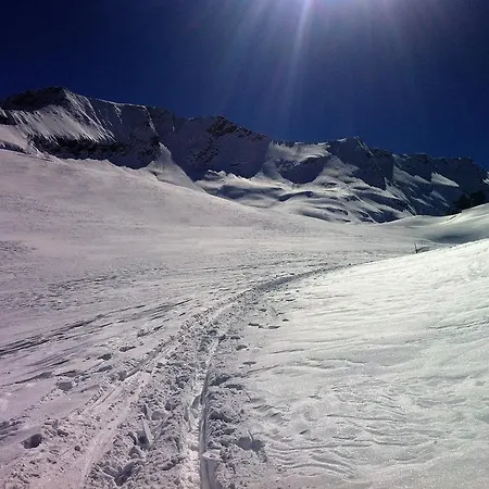 Mont Avic Lejlighed *